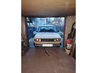 LADA 2105