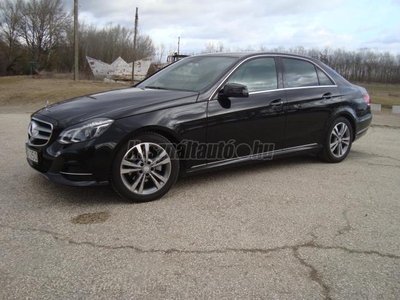 MERCEDES-BENZ E 220 CDI Avantgarde