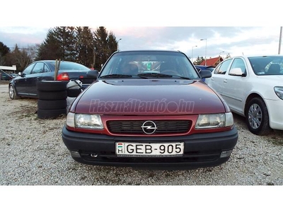 OPEL ASTRA F 1.4 16V GL Magyarországi SzervoVonóAluKp-zárTéli-Nyárigumi