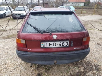 OPEL ASTRA F 1.8 GLS