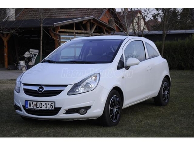 OPEL CORSA D 1.4 Cosmo