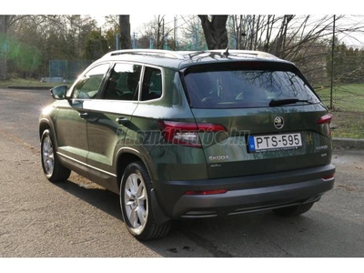 SKODA KAROQ 2.0 TDI SCR Style 4x4 DSG