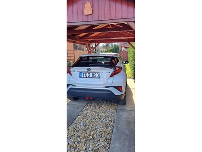 TOYOTA C-HR 1.8 Hybrid Style e-CVT