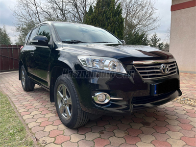 TOYOTA RAV 4 Rav4 2.0 Executive Navi CVT