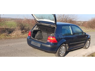 VOLKSWAGEN GOLF IV 1.4 Euro Comfortline