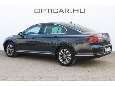 VOLKSWAGEN PASSAT VIII 2.0 TDI BMT SCR Highline DSG7 Navi!LED!APP!Ülésfűtés!Mo-i!1.Tulaj!53.227Km!ÁFÁ-s!