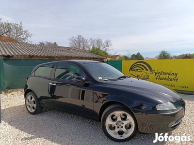 ALFA Romeo 147 1.6 T. Spark ECO Distinctive Fri...