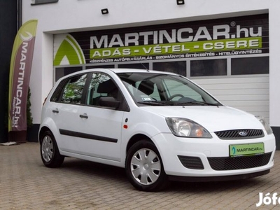 Ford Fiesta 1.3 Fresh Plus Frozen White +Igénye...