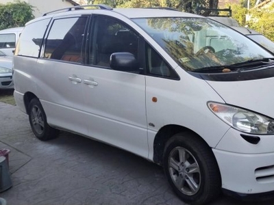 Toyota Previa .