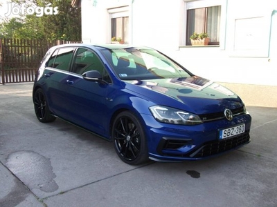 Volkswagen Golf VII 2.0 TSI R 4Motion DSG Magya...