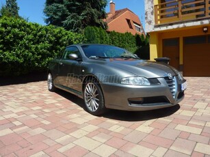 ALFA ROMEO GT 3.2 V6 Distinctive