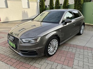 AUDI A3 Sportback 1.4 TFSI Ambition S-tronic e-tron s-line