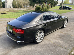 AUDI A8 3.0 V6 TDI DPF quattro Tiptronic ic Hanggenerátor