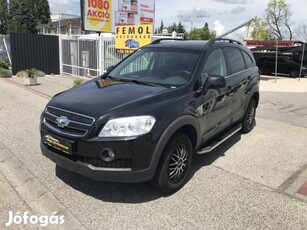 Chevrolet Captiva 2.4 LS Megkímélt! Vezetett sz...