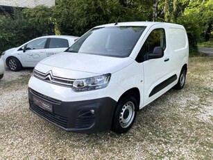 CITROEN BERLINGO 1.5 BlueHDi 100 Club M (3 személyes ) Magyarországi. Vezetett szervizkönyv. FIX 5% KAMAT - KAVOSZ MAX+.1 ÉV GARANCIA