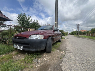 FORD ESCORT 1.3 CL Alba