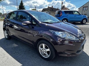 FORD FIESTA 1.4 Colourline szép állapotban!!Rozsdamenes km garancia!!