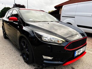 FORD FOCUS 1.5 EcoBoost ST-Line Black (Automata) MAGYAR!NAVIGÁCIÓ!SÁVTARTÓ!F1 KORMÁNYVÁLTÓ!START STOP!