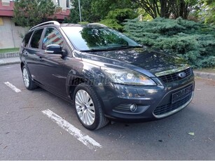 FORD FOCUS 1.8 FFV Titanium