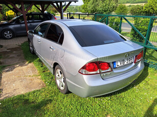 HONDA CIVIC 1.8 ES