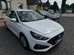 HYUNDAI I30 1.6 CRDi LP Life MO-i.első tulajtól!Bruttó ár!Új típus!