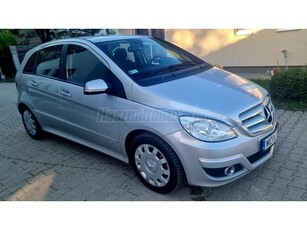 MERCEDES-BENZ B 180 Autotronic