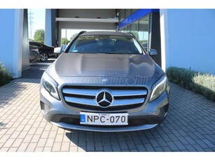 MERCEDES-BENZ GLA 200 CDI d Style 7G-DCT Mo.-i!