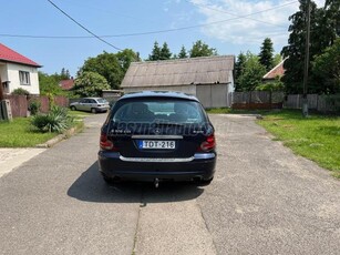 MERCEDES-BENZ R 320 CDI 4Matic (Automata) (6 személyes )