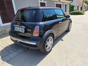 MINI MINI COOPER 1.6