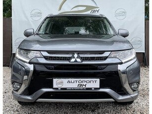 MITSUBISHI OUTLANDER 2.0 PHEV Intense Plus 4WD CVT Akár 2 év garanciával!Magyarországi!Leinformálható!