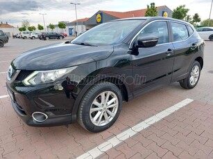 NISSAN QASHQAI 1.5 dCi Black Edition Végig Márkaszervizben szervizelt !