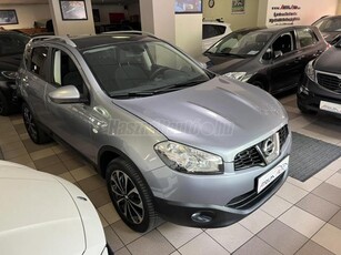 NISSAN QASHQAI 1.6 dCi Tekna 4WD Panoráma tető. Navi. Kamera