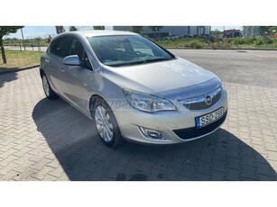 OPEL ASTRA J 1.4 T Cosmo Magyar-Országi / üzembiztos ! Budapest üllői 784