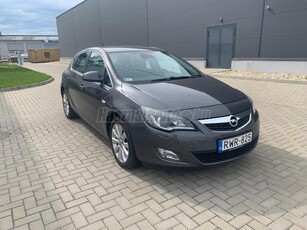 OPEL ASTRA J 1.6 Cosmo SPORT.FÉLBŐR ÜJLÉS!!!