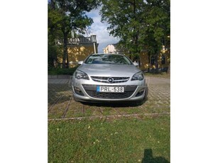 OPEL ASTRA J Sports Tourer 1.6 Selection