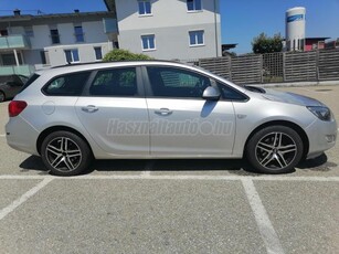 OPEL ASTRA J Sports Tourer 1.7 CDTI Cosmo