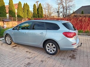 OPEL ASTRA J Sports Tourer 1.7 CDTI Enjoy