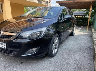 OPEL ASTRA J Sports Tourer 2.0 CDTI Sport