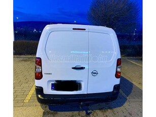 OPEL COMBO Cargo 1.5 DTH L2H1 2.4t Cargo Edition (3 személyes )