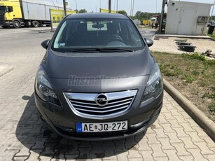 OPEL MERIVA B 1.7 CDTI Cosmo