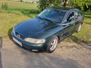 OPEL VECTRA B 1.6 16V Elegance