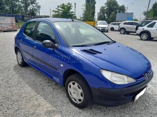 PEUGEOT 206 1.1 Color Line