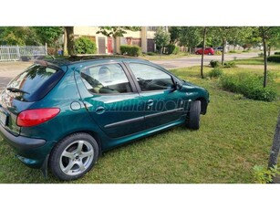 PEUGEOT 206 1.6 Roland Garros