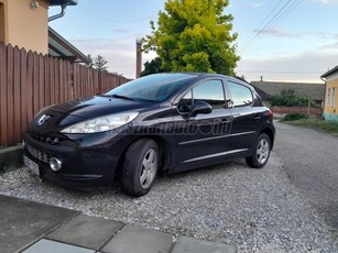 PEUGEOT 207 1.4 16V Trendy