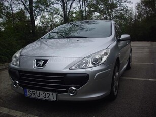 PEUGEOT 307 CC 2.0 HDi Standard Kitünő és költségmentes állapotban