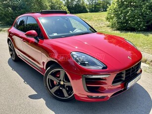 PORSCHE MACAN GTS PDK