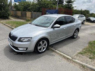 SKODA OCTAVIA 2.0 CR TDI DSG Clever FRISS SZERVÍZ!!