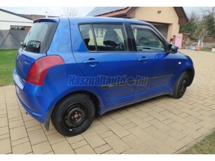 SUZUKI SWIFT 1.3 GLX CD AC Mistic Plus