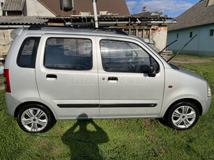 SUZUKI WAGON R+ 1.3 GLX Servo