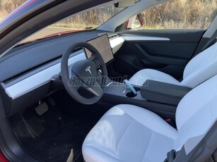 TESLA MODEL 3 RWD (Automata)